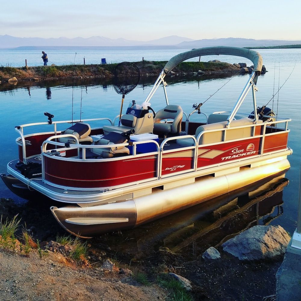 pontoon boat fishing 1